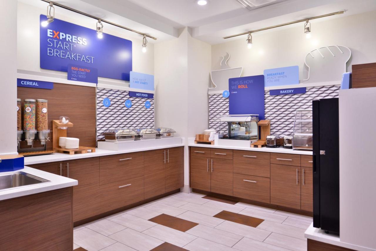 Holiday Inn Express New Orleans - Arts District By Ihg Εξωτερικό φωτογραφία